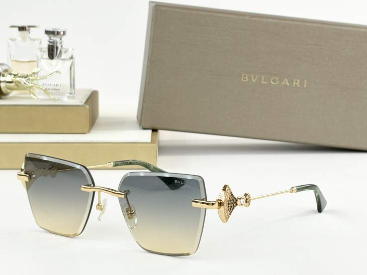 Picture of Bvlgari Sunglasses _SKUfw79721252fw